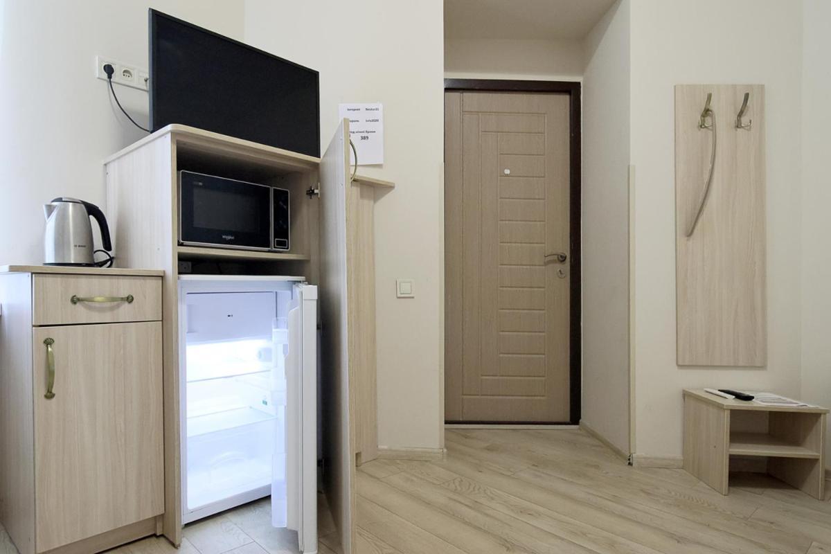 Buk Apartments On Doroshenka 25 Lviv Extérieur photo